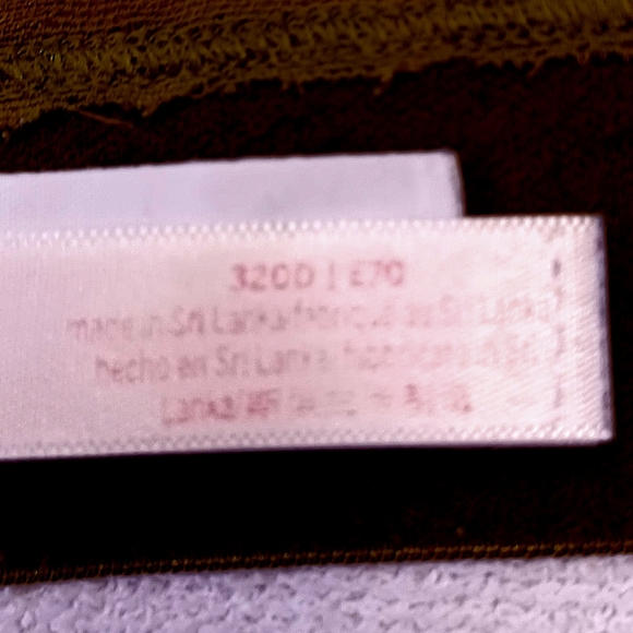 PINK Victoria's Secret Wear Everywhere Push Up Bra, 32DD - Picture 16 of 16